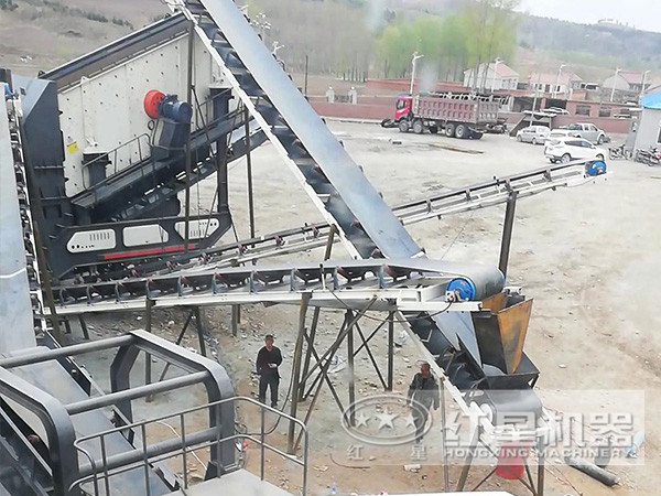 移動式篩沙機現(xiàn)場實拍 移動式篩沙機現(xiàn)場實拍