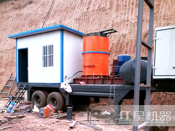 移動復合式破碎機 移動復合式破碎機