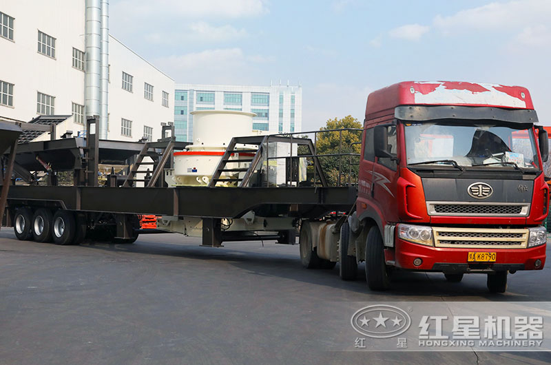 移動(dòng)制砂機(jī)發(fā)貨現(xiàn)場 移動(dòng)制砂機(jī)發(fā)貨現(xiàn)場