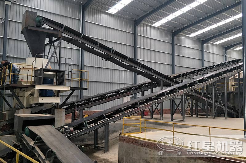 石英砂和硅砂是一回事嗎？石英砂可以做水泥地面嗎？