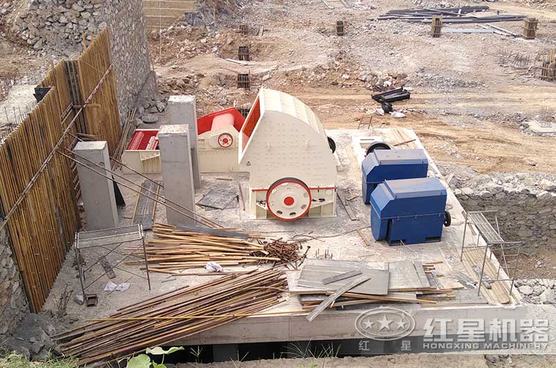 1615重錘破碎機(jī)參數(shù)_產(chǎn)量是多少？