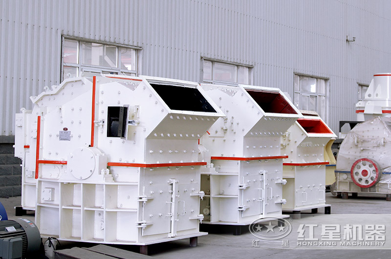 小型環(huán)保破碎機(jī)設(shè)備有哪些？助力砂石廠(chǎng)綠色生產(chǎn)