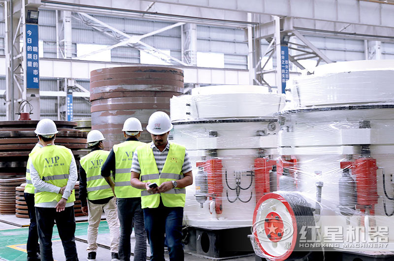 圓錐破碎機優(yōu)勢特點多，歡迎來廠考察