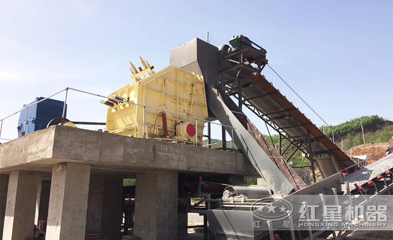 想買一臺破碎礦石的1315反擊破，多少錢？廠家給送貨嗎？