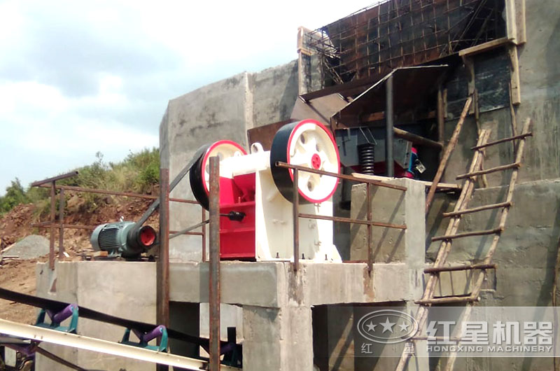 小型碎石機器有哪些？多少錢一臺？