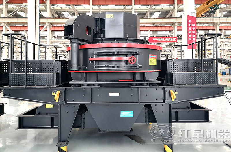 鵝卵石制沙機型號時產(chǎn)300噸有哪些，一臺價格多少？附視頻