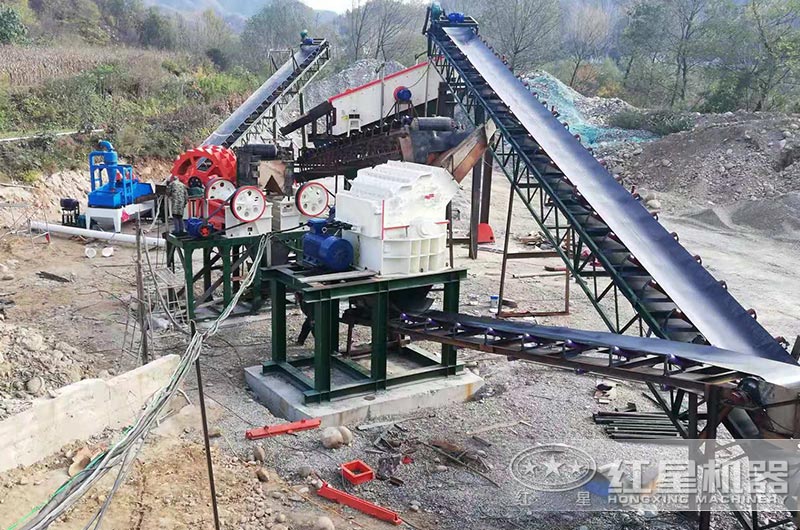 時(shí)產(chǎn)40噸小型制砂機(jī)多少錢一臺(tái)？圖片及型號(hào)