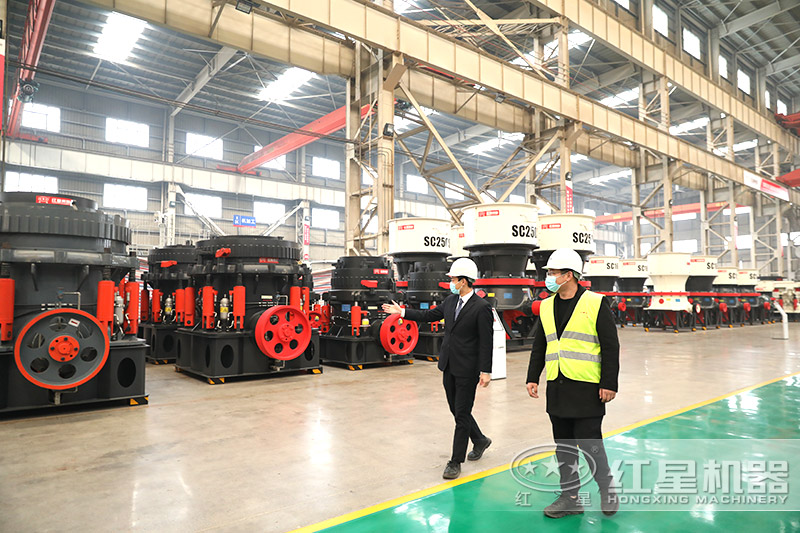 客戶來(lái)廠實(shí)地考察，信賴紅星機(jī)器