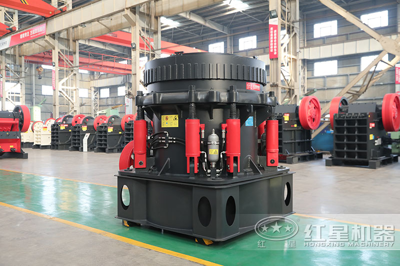 大塊石頭破碎機一天能碎多少噸石子？有幾種類型？價格多少